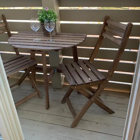 Πανσιόν Relax Apartmanhaz *