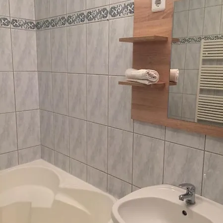 Πανσιόν Relax Apartmanhaz