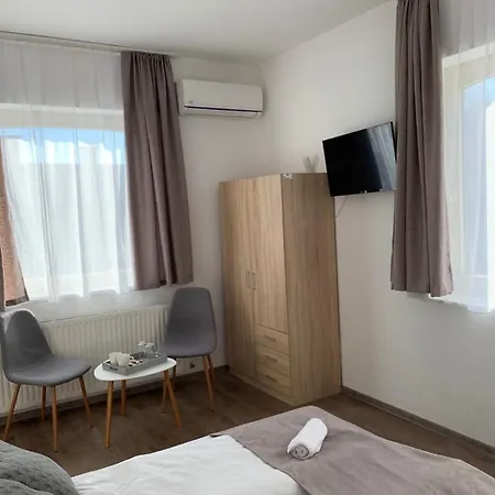 Relax Apartmanhaz * Balatonalmádi