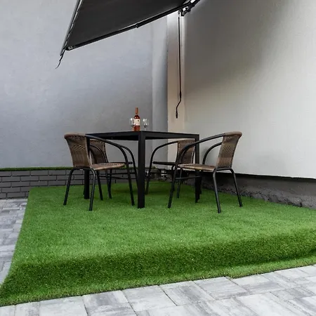 Relax Apartmanhaz Guest house *